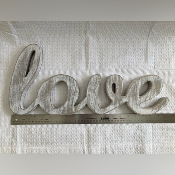 Love - Decorative Wooden Sign - Picture 2 of 5